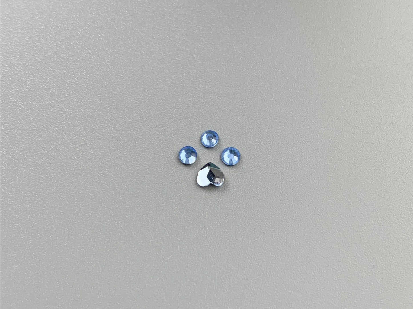 Cat Paw Swarovski Tooth Gem Set | DIY Kit