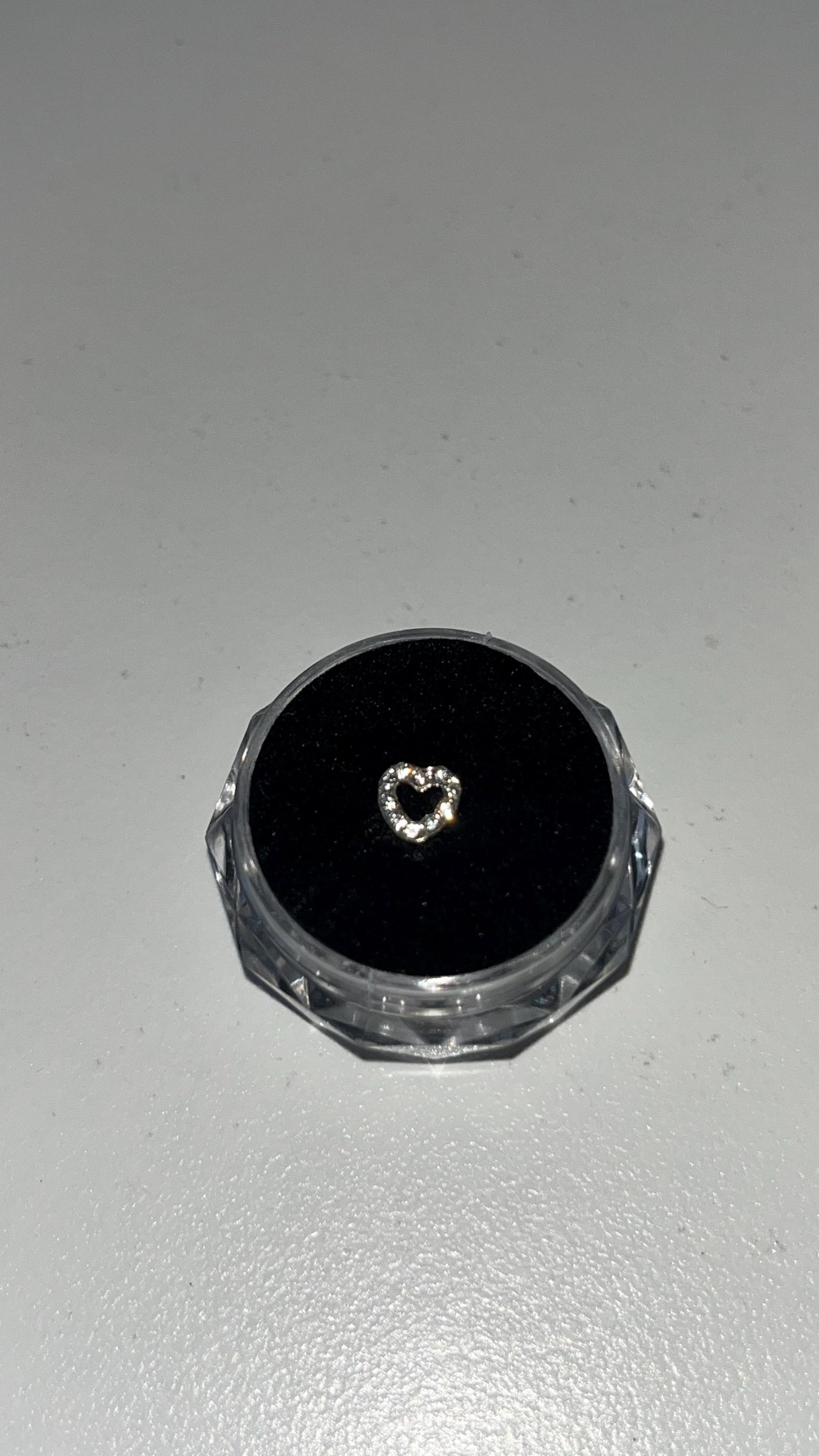 999 Silver Zircon Heart Tooth Gem